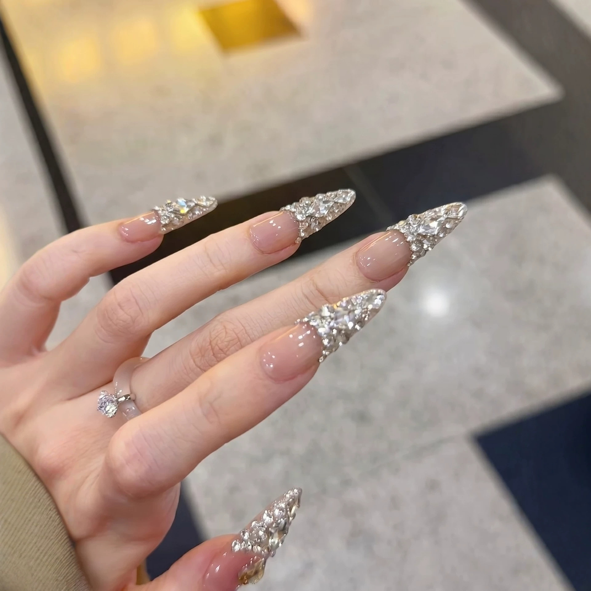 Nail Art Press On - 10 шт. накладных ногтей с блестками